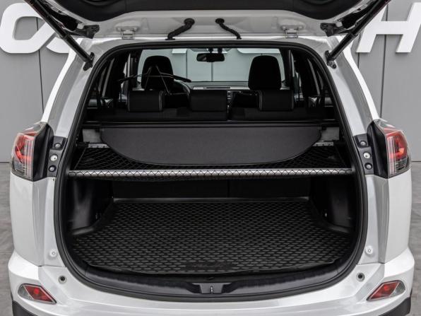 Toyota RAV4 IV (XA40) Рестайлинг с пробегом 2019 года, цена 3 270 000 рублей, 112916 км, внедорожник, Автокод Объявления