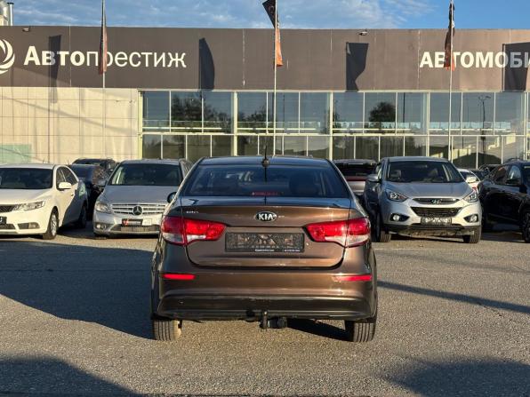 Kia Rio III Рестайлинг с пробегом 2017 года, цена 899 000 рублей, 170788 км, седан, Автокод Объявления