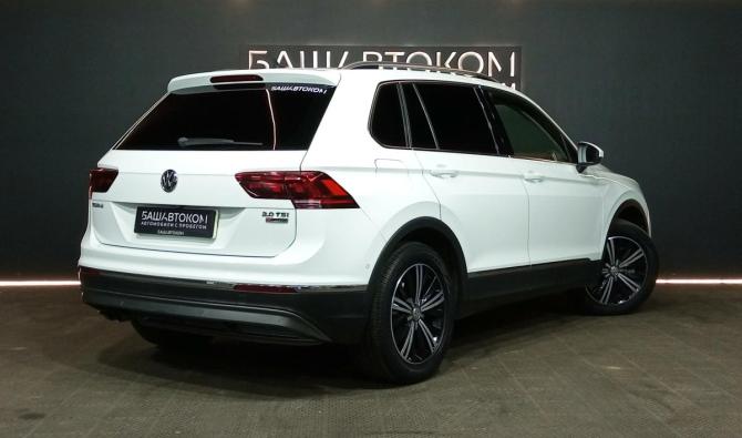 Volkswagen Tiguan II с пробегом 2017 года, цена 2 649 000 рублей, 97220 км, внедорожник, Автокод Объявления