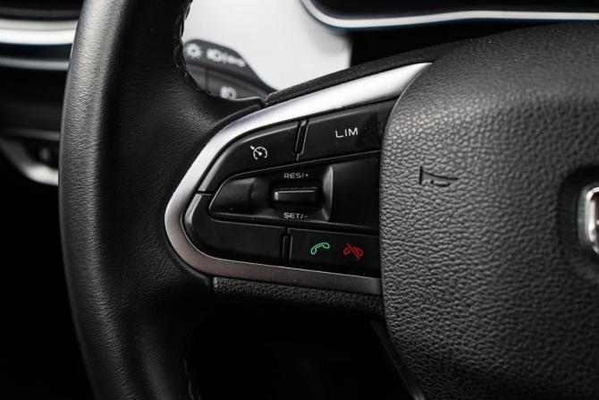 Geely Coolray I с пробегом 2022 года, цена 1 970 000 рублей, 27010 км, внедорожник, Автокод Объявления