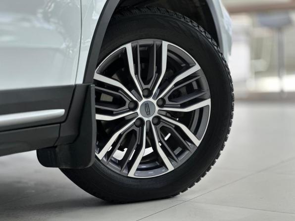 Geely Atlas Pro с пробегом 2022 года, цена 1 860 000 рублей, 75188 км, внедорожник, Автокод Объявления