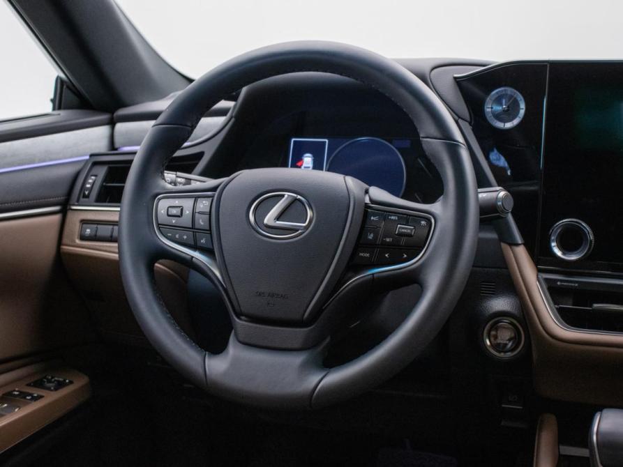 Lexus ES VII Рестайлинг 2 Москва  - изображение 16