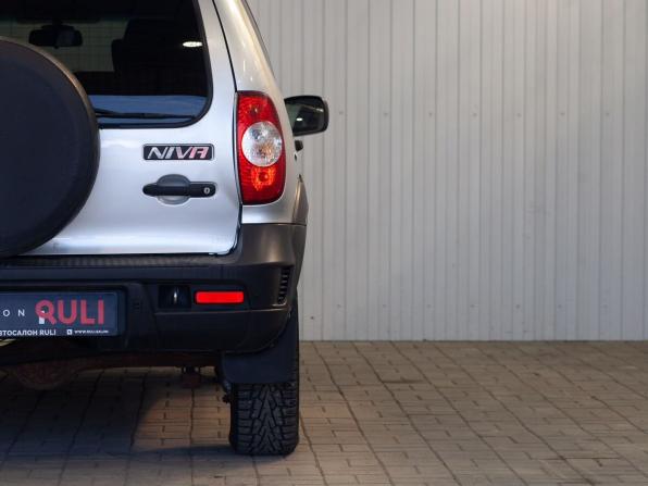 Chevrolet Niva I Рестайлинг с пробегом 2019 года, цена 793 000 рублей, 78033 км, внедорожник, Автокод Объявления