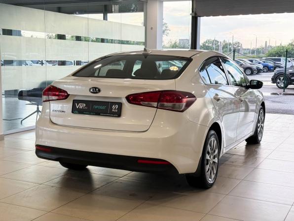 Kia Cerato III Рестайлинг (Classic) с пробегом 2018 года, цена 1 655 000 рублей, 100506 км, седан, Автокод Объявления