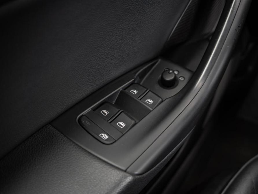 Audi Q3 I (8U) Краснодар  - изображение 19
