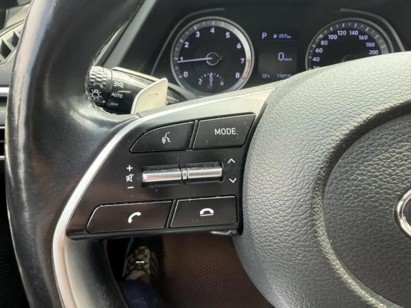 Hyundai Sonata VIII (DN8) с пробегом 2019 года, цена 1 889 000 рублей, 176503 км, седан, Автокод Объявления