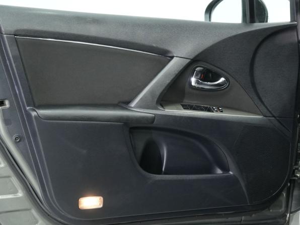 Toyota Avensis III с пробегом 2009 года, цена 920 000 рублей, 203680 км, седан, Автокод Объявления