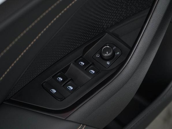 Skoda Octavia IV (A8) с пробегом 2025 года, цена 3 043 055 рублей, 12481 км, лифтбек, Автокод Объявления