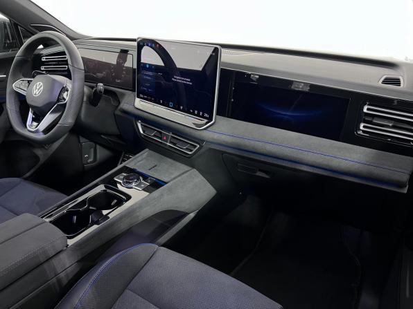 Volkswagen Tiguan III (China Market) с пробегом 2024 года, цена 4 497 000 рублей, 5420 км, внедорожник, Автокод Объявления