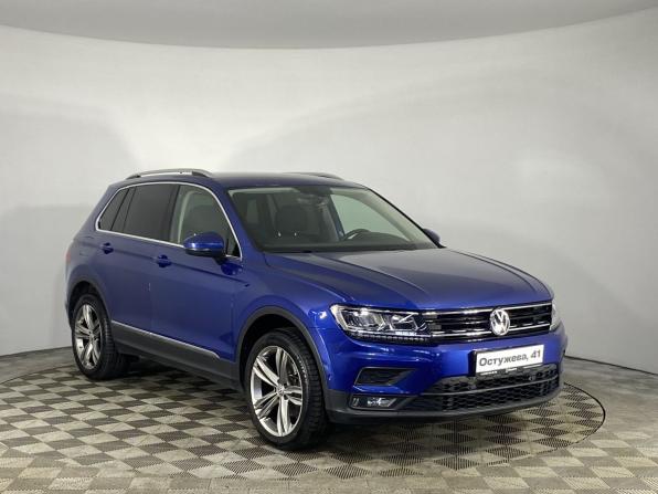 Volkswagen Tiguan II с пробегом 2018 года, цена 2 780 000 рублей, 52780 км, внедорожник, Автокод Объявления