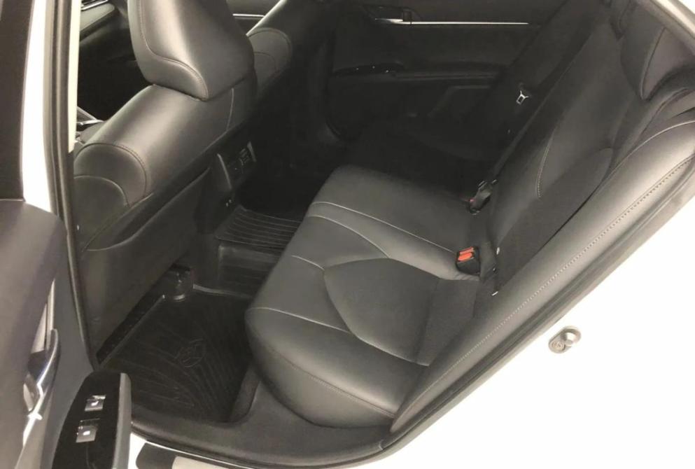 Toyota Camry VII (XV50) Рестайлинг 2 Астрахань  - изображение 13