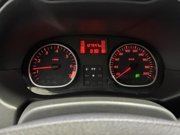Renault Duster I с пробегом 2013 года, цена 950 000 рублей, 127000 км, внедорожник, Автокод Объявления