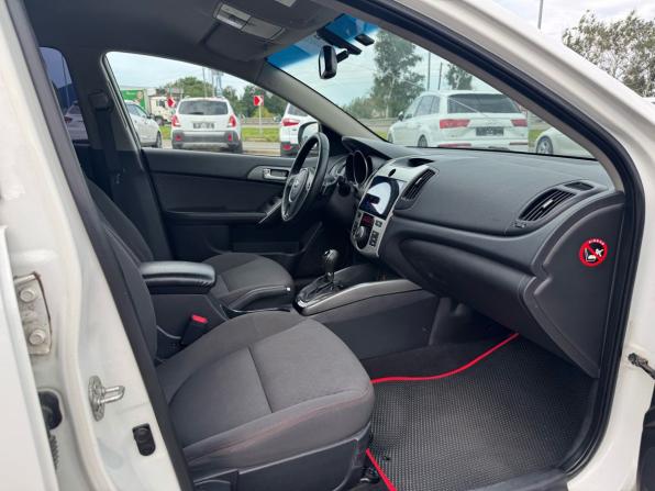 Kia Cerato II с пробегом 2011 года, цена 769 000 рублей, 141242 км, седан, Автокод Объявления