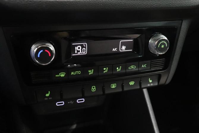 Skoda Rapid II с пробегом 2020 года, цена 1 472 000 рублей, 62962 км, лифтбек, Автокод Объявления