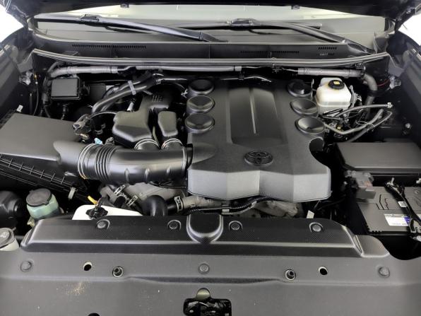 Toyota Land Cruiser Prado 150 Series Рестайлинг 2 с пробегом 2018 года, цена 4 500 000 рублей, 238427 км, внедорожник, Автокод Объявления