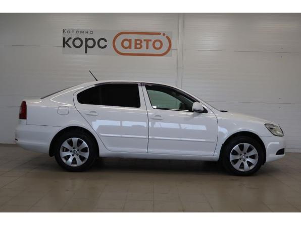 Skoda Octavia II (A5) Рестайлинг с пробегом 2013 года, цена 930 000 рублей, 216050 км, лифтбек, Автокод Объявления