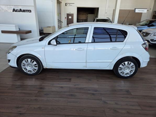 Opel Astra H Рестайлинг с пробегом 2008 года, цена 220 000 рублей, 330000 км, хэтчбек, Автокод Объявления