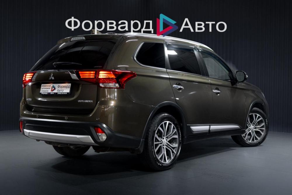 Mitsubishi Outlander III Рестайлинг 2 Тюмень  - изображение 8