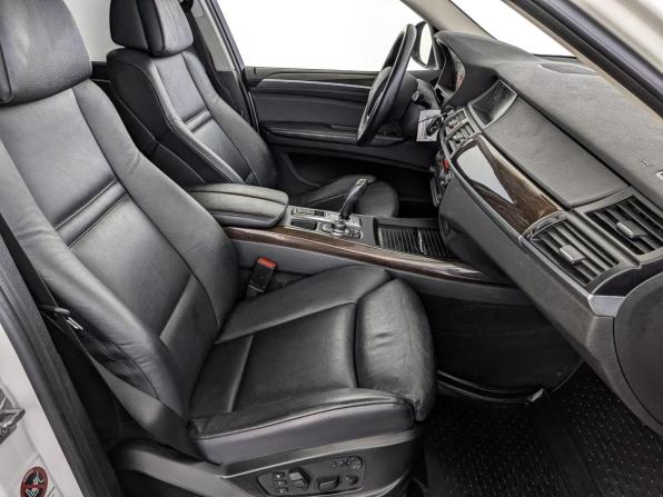 BMW X5 II (E70) Рестайлинг с пробегом 2013 года, цена 2 900 000 рублей, 148749 км, внедорожник, Автокод Объявления
