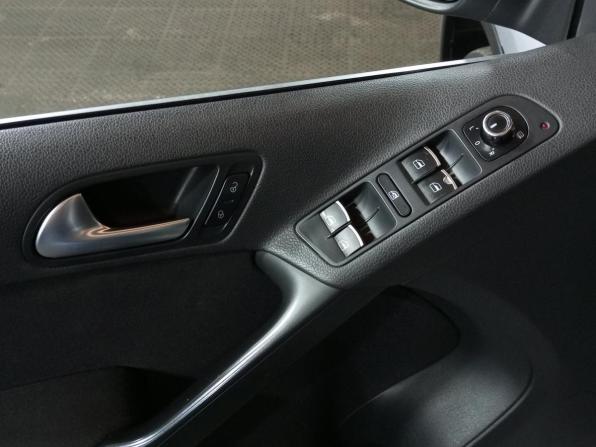Volkswagen Tiguan I с пробегом 2011 года, цена 1 199 000 рублей, 224105 км, внедорожник, Автокод Объявления