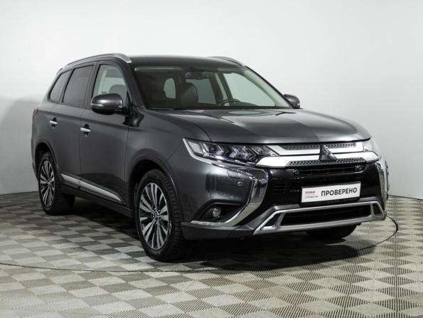 Mitsubishi Outlander III Рестайлинг 3 с пробегом 2019 года, цена 2 469 000 рублей, 117751 км, внедорожник, Автокод Объявления