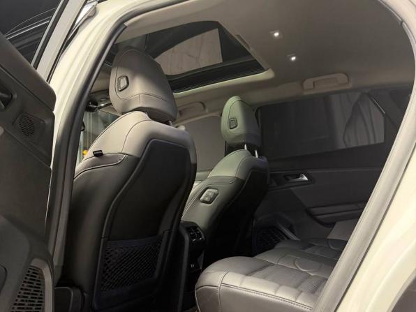 Citroen C5 X с пробегом 2024 года, цена 3 850 000 рублей, 2198 км, внедорожник, Автокод Объявления