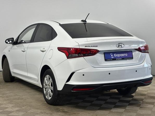 Hyundai Solaris II Рестайлинг с пробегом 2021 года, цена 1 310 000 рублей, 100049 км, седан, Автокод Объявления