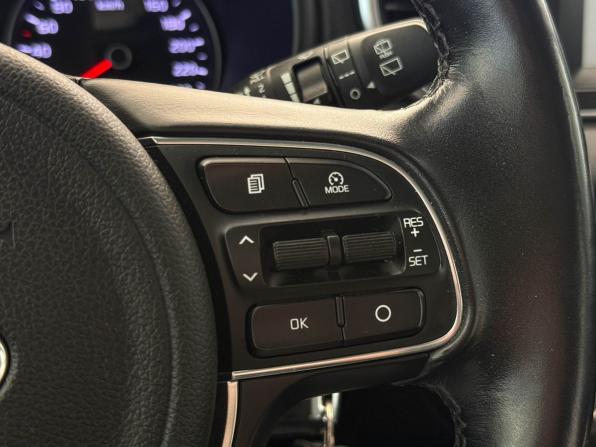 Kia Sportage IV с пробегом 2018 года, цена 2 017 000 рублей, 124309 км, внедорожник, Автокод Объявления