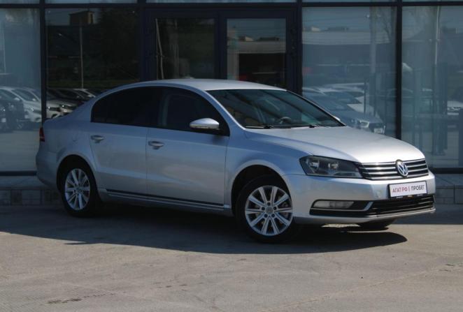 Volkswagen Passat B7 с пробегом 2011 года, цена 970 000 рублей, 251456 км, седан, Автокод Объявления