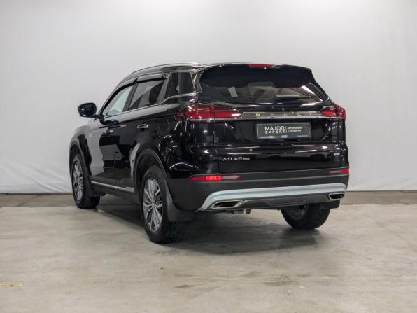 Geely Atlas Pro с пробегом 2023 года, цена 2 015 000 рублей, 46872 км, внедорожник, Автокод Объявления