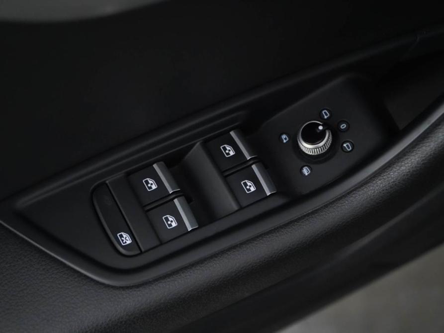 Audi A4 V (B9) Рестайлинг Москва  - изображение 19