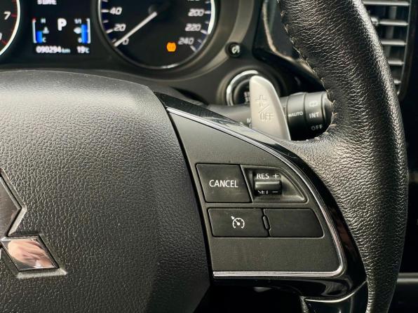 Mitsubishi Outlander III Рестайлинг 3 с пробегом 2021 года, цена 2 750 000 рублей, 90300 км, внедорожник, Автокод Объявления