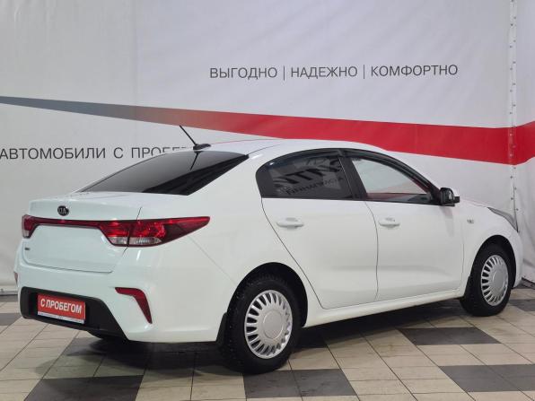 Kia Rio IV с пробегом 2017 года, цена 995 000 рублей, 109786 км, седан, Автокод Объявления
