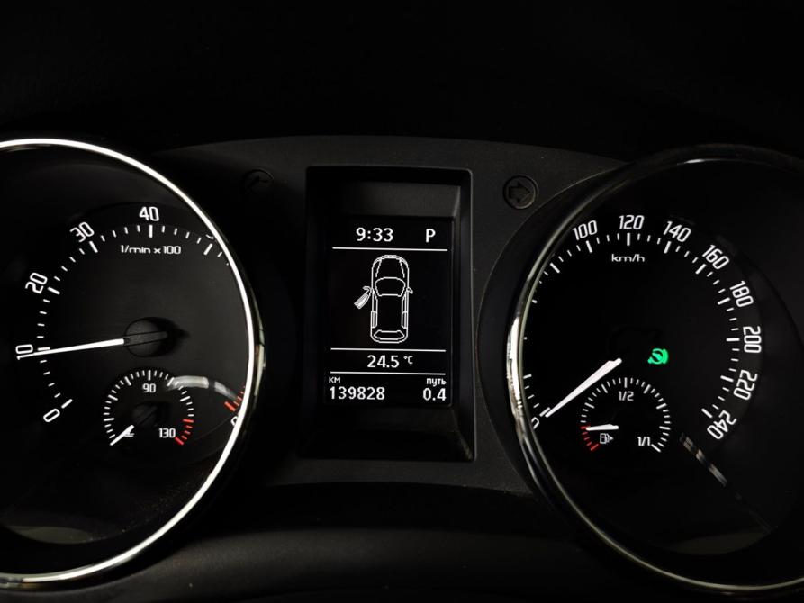 Skoda Yeti I Рестайлинг Москва  - изображение 18