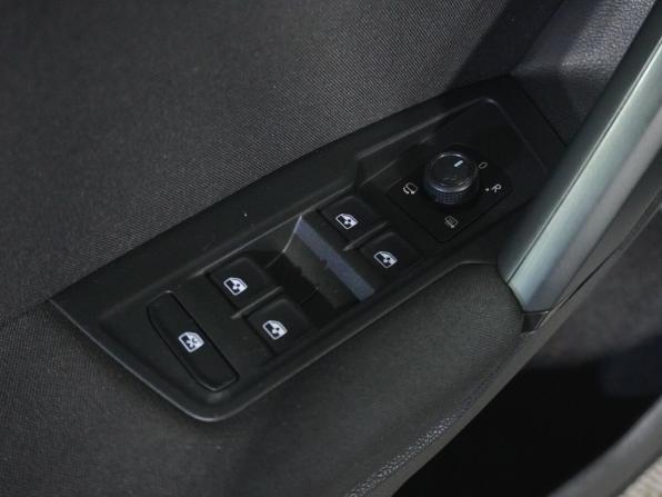 Volkswagen Tiguan II с пробегом 2020 года, цена 2 373 000 рублей, 94188 км, внедорожник, Автокод Объявления