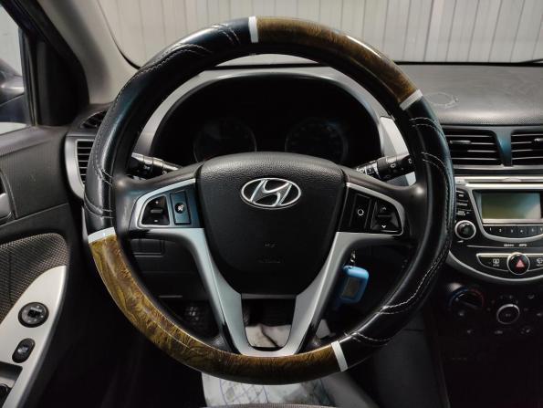 Hyundai Solaris I с пробегом 2012 года, цена 585 000 рублей, 119850 км, хэтчбек, Автокод Объявления