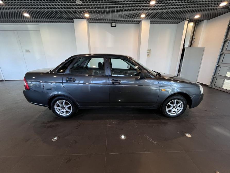 Lada (ВАЗ) Priora I Рестайлинг Чебоксары  - изображение 2