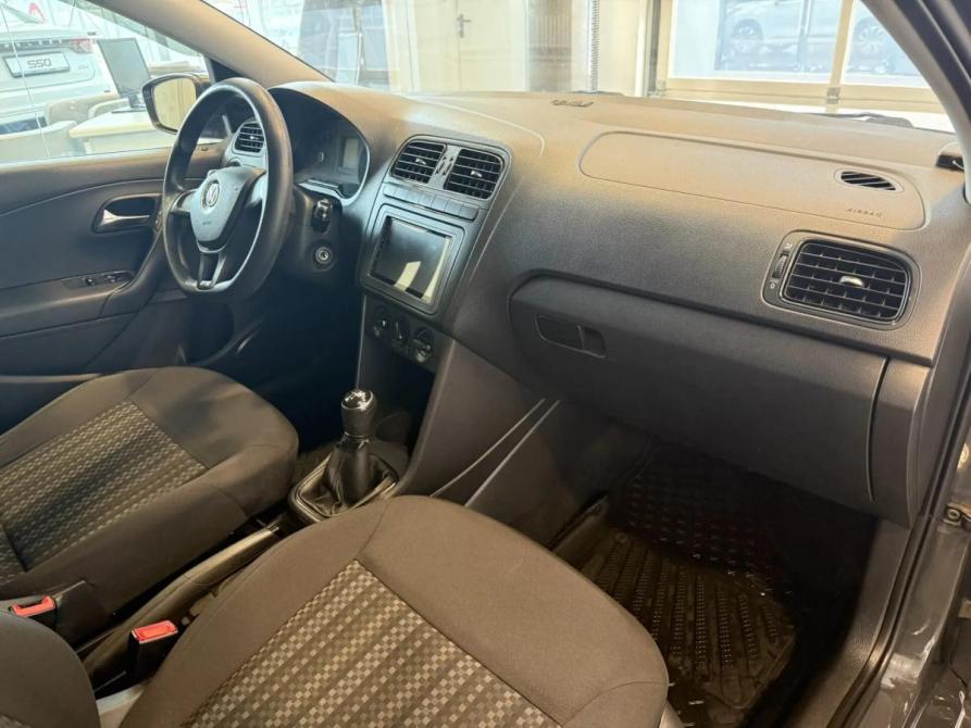 Volkswagen Polo V Рестайлинг Подольск  - изображение 8
