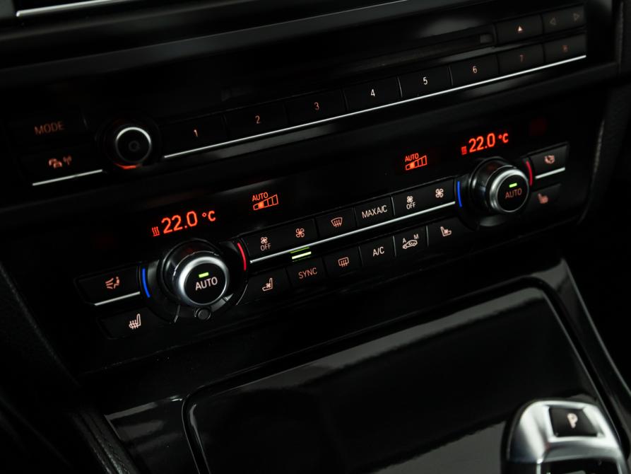 BMW 5 серии VI (F10/F11/F07) Рестайлинг Санкт-Петербург  - изображение 16