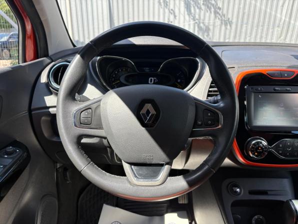Renault Kaptur I с пробегом 2016 года, цена 1 540 000 рублей, 112376 км, внедорожник, Автокод Объявления