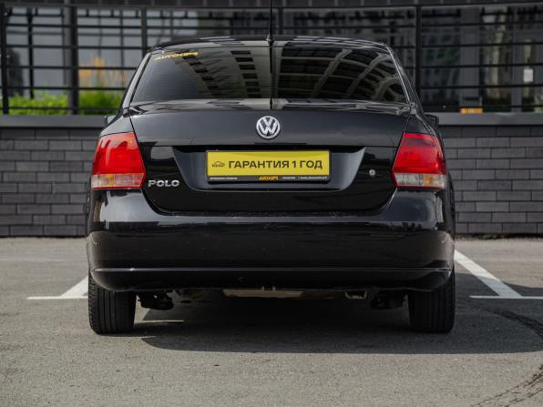 Volkswagen Polo V с пробегом 2013 года, цена 710 000 рублей, 107000 км, седан, Автокод Объявления