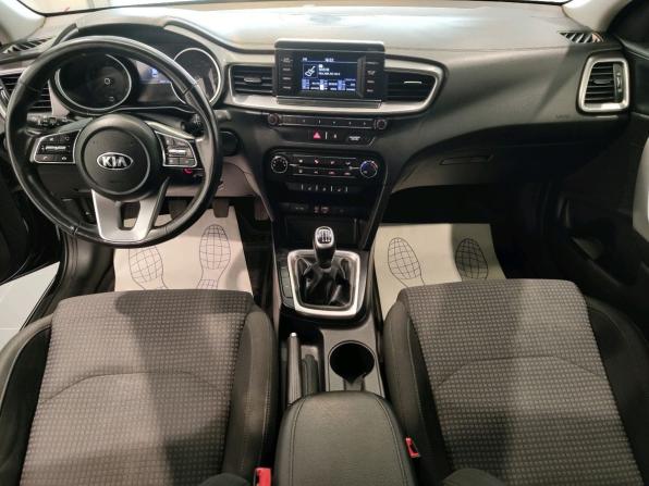 Kia Ceed III с пробегом 2018 года, цена 1 469 000 рублей, 45611 км, хэтчбек, Автокод Объявления