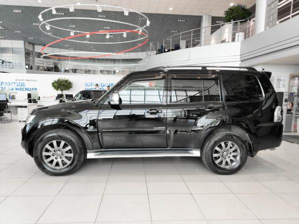 Mitsubishi Pajero IV Рестайлинг 1 с пробегом 2013 года, цена 1 950 000 рублей, 289636 км, внедорожник, Автокод Объявления