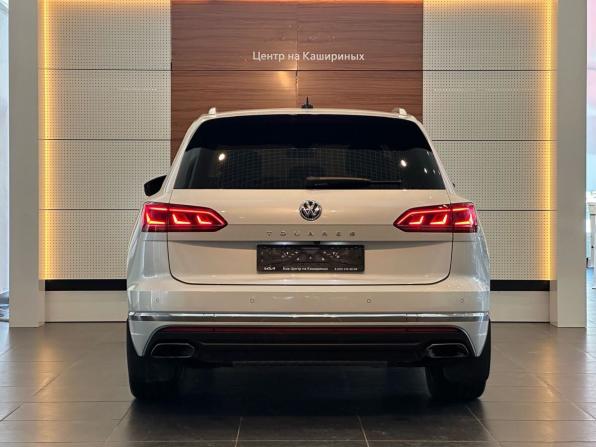 Volkswagen Touareg III с пробегом 2019 года, цена 5 499 000 рублей, 39116 км, внедорожник, Автокод Объявления