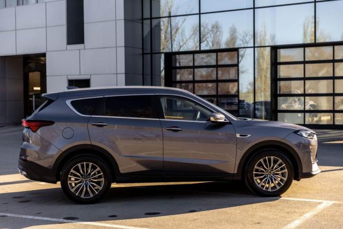 Новый JETOUR X70+ I Рестайлинг 2026 года, цена 3 099 000 рублей, внедорожник, Автокод Объявления