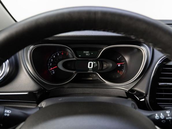 Renault Kaptur I Рестайлинг с пробегом 2020 года, цена 1 749 000 рублей, 35577 км, внедорожник, Автокод Объявления
