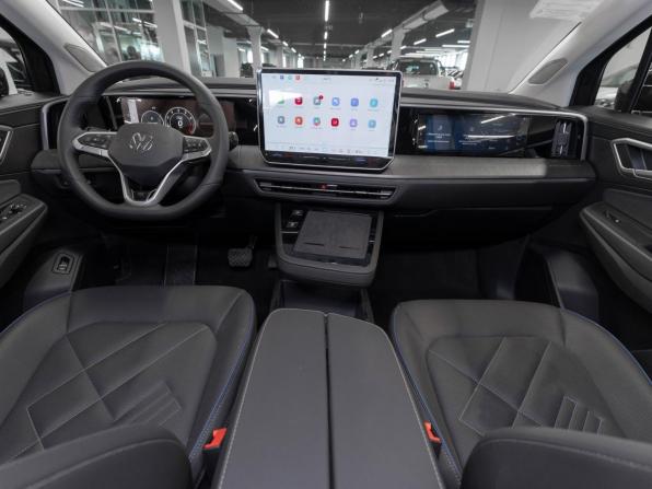 Volkswagen Talagon I с пробегом 2025 года, цена 5 900 000 рублей, 98 км, внедорожник, Автокод Объявления