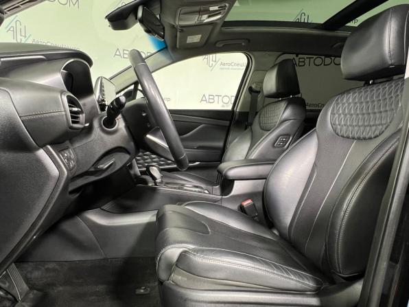 Hyundai Santa Fe IV с пробегом 2018 года, цена 2 597 000 рублей, 175784 км, внедорожник, Автокод Объявления