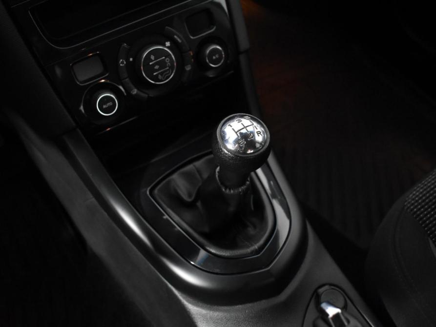 Peugeot 408 I Санкт-Петербург  - изображение 12