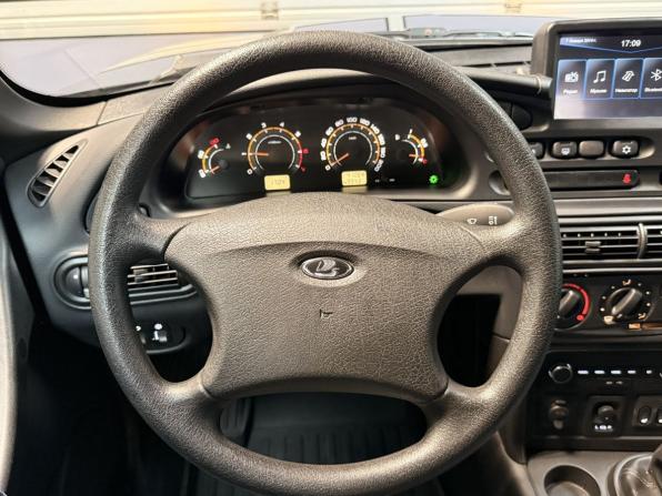 Lada (ВАЗ) Niva Travel I с пробегом 2023 года, цена 1 170 000 рублей, 41063 км, внедорожник, Автокод Объявления